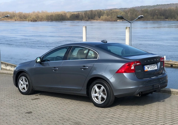 Volvo S60 cena 64900 przebieg: 179000, rok produkcji 2017 z Włocławek małe 704